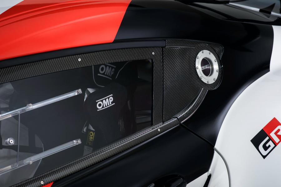 Детали экстерьера Toyota GR Supra Racing Concept 2018 года  (фото 32 из 36)